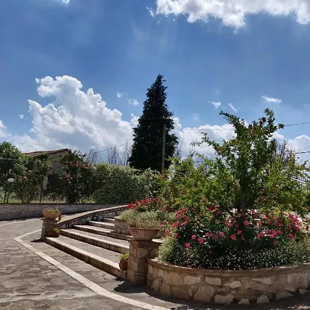 I Due Melograni Agriresort 3* Tarano
