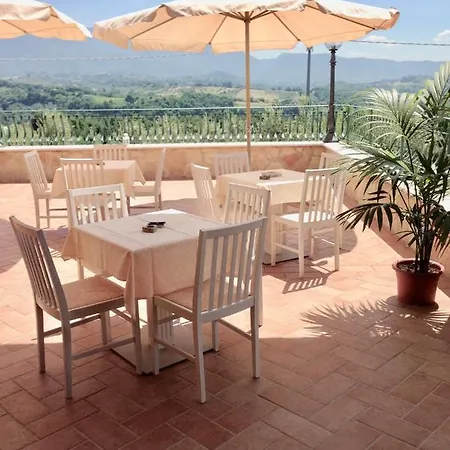 I Due Melograni Agriresort 3* Tarano