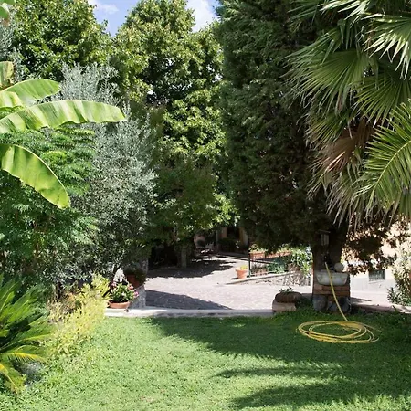 I Due Melograni Agriresort 3* Tarano