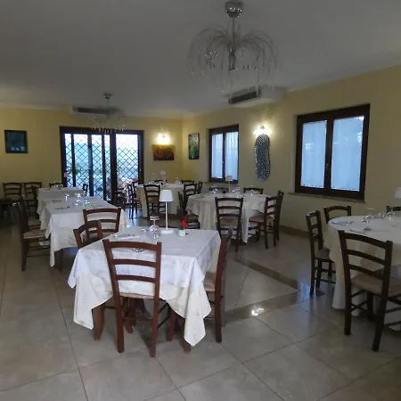 I Due Melograni Agriresort Hotel 3*